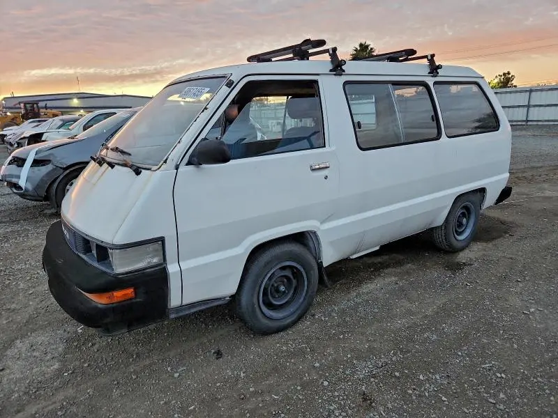 JT4YR29V8K5073013