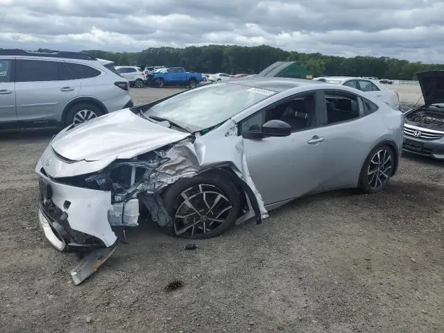 JTDACACU2R3035327