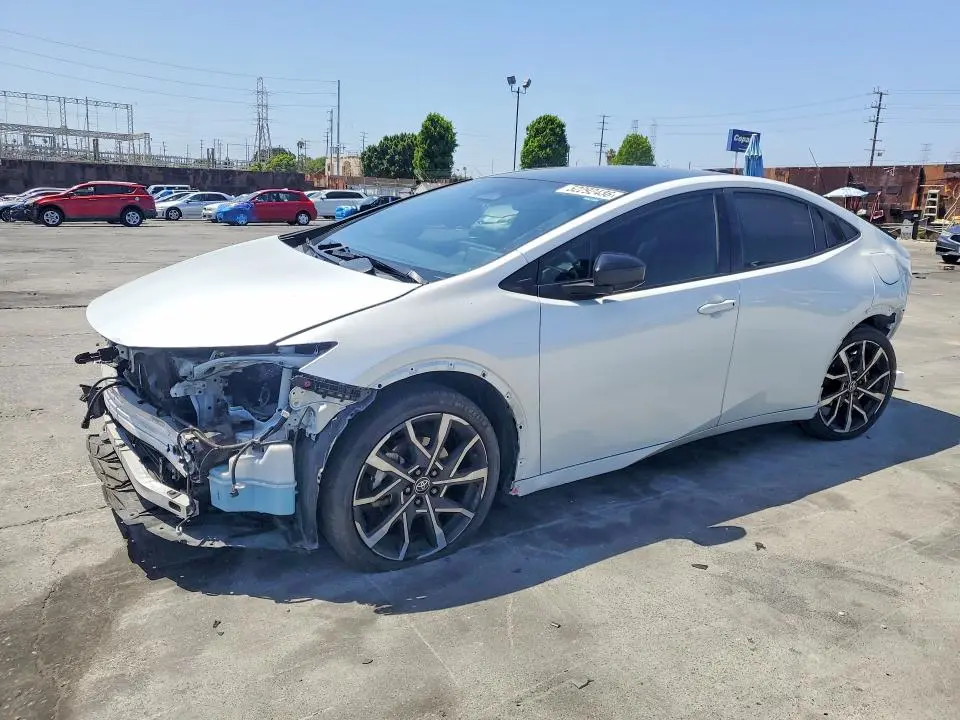JTDACACU9R3012840