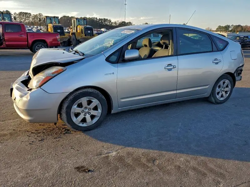 JTDKB20UX83317604