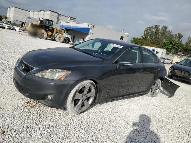 JTHBF5C23B5139352
