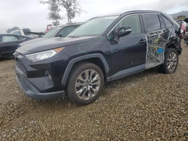 JTMC1RFV1KD500696