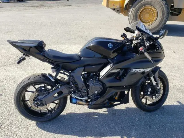 JYARM38EXRA012849