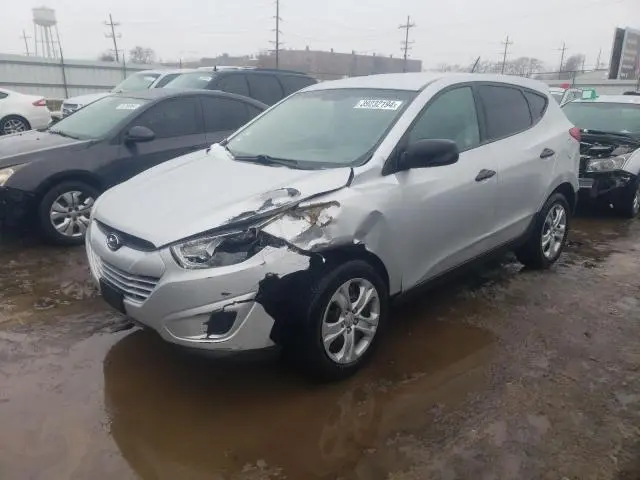 KM8JT3AB5CU402599