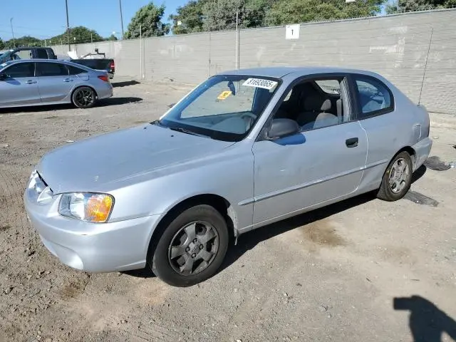 KMHCG35CX1U138406