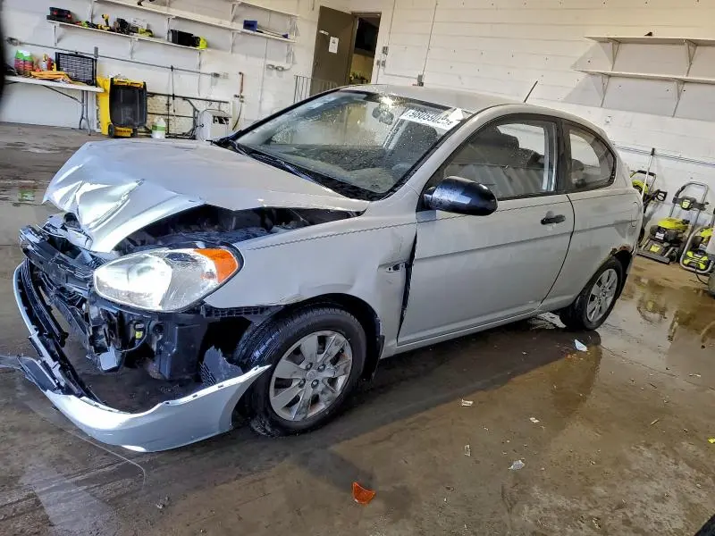 KMHCM36C58U076477