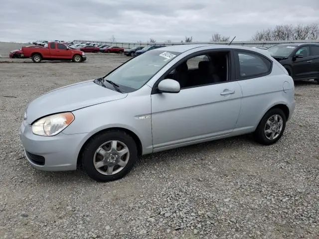 KMHCM3AC2AU172158