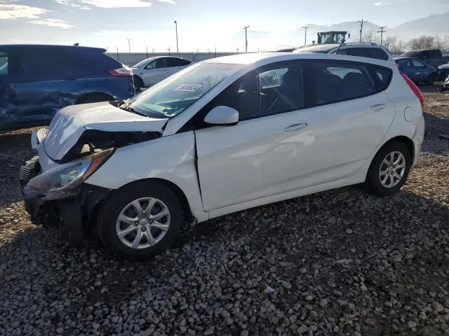 KMHCT5AE8CU011395