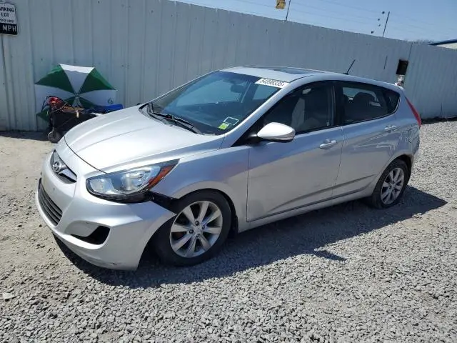 KMHCU5AE3DU102895