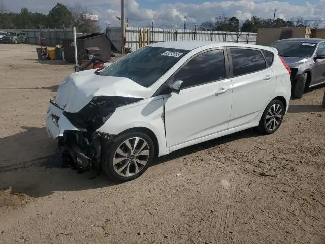 KMHCU5AE3FU217757