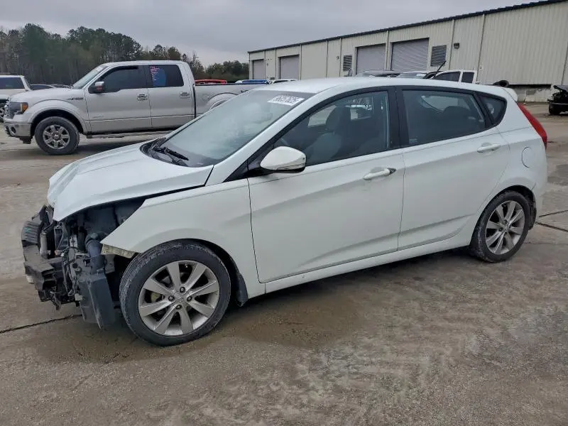 KMHCU5AE6DU075031