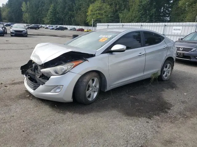 KMHDH4AE4CU406075