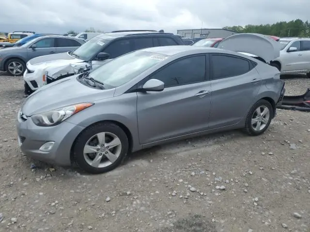 KMHDH4AE8DU906824