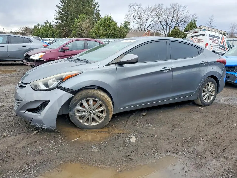 KMHDH4AE8GU623862