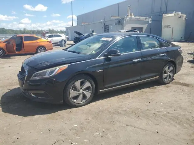 KMHE34L16GA020018