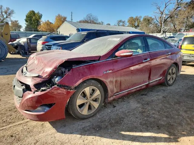 KMHEC4A46CA048151