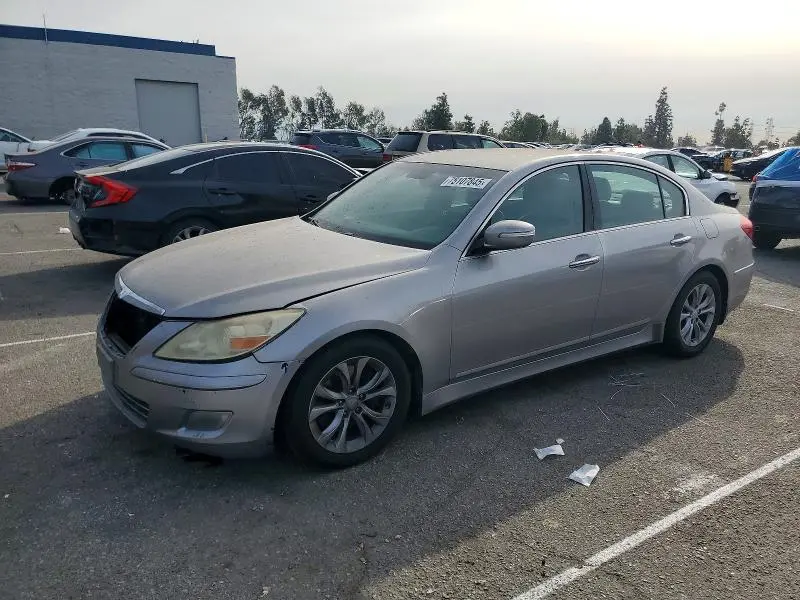 KMHGC4DD3DU215005