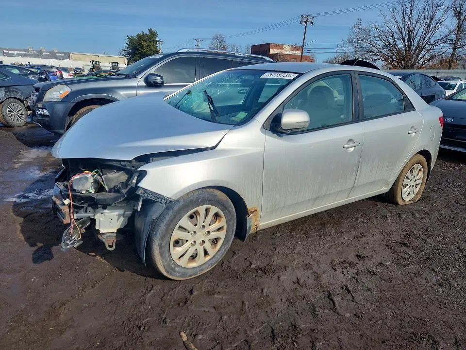 KNAFU4A2XC5505263