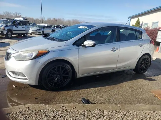 KNAFX5A81G5635360