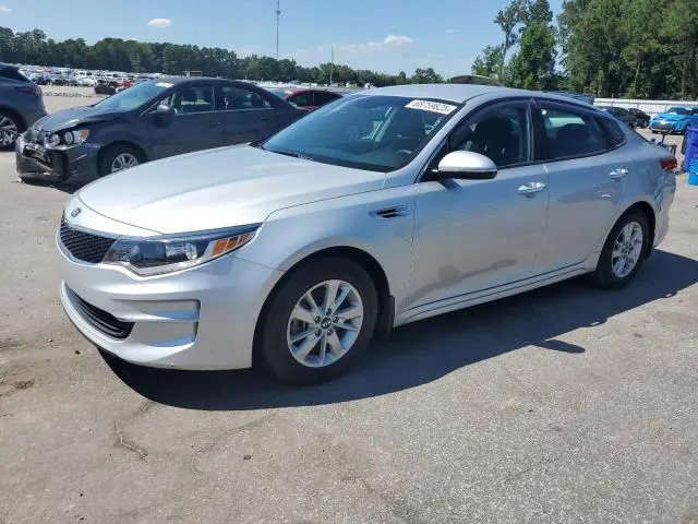 KNAGT4L3XG5106095