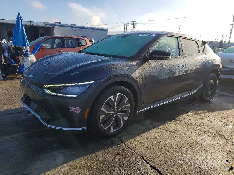 KNDC3DLC5R5201927