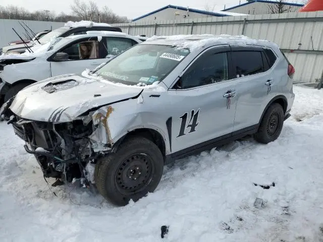 KNMAT2MV6KP504043
