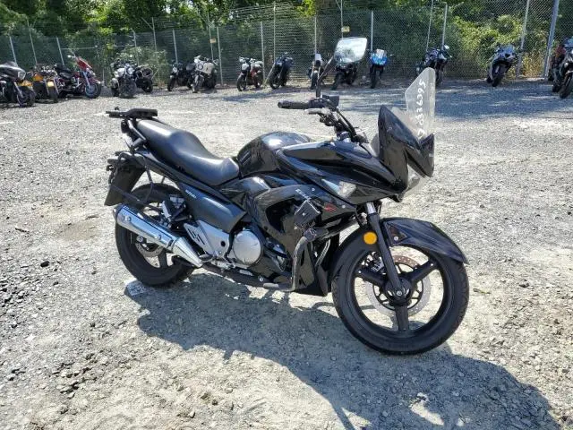 LC6GJ55F9F1100859