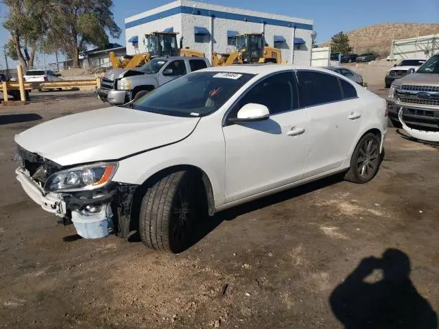 LYV402FK6GB095313
