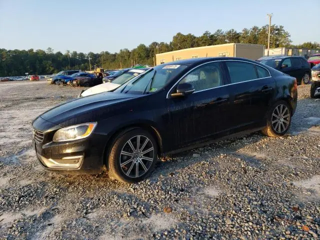LYV402TM6HB141844
