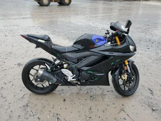 MH3RH18Y8LK002833