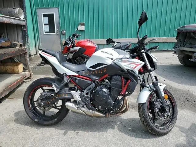 ML5EREK11NDA66309