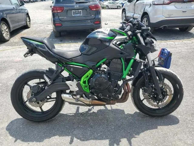 ML5EREN17SDAD8033