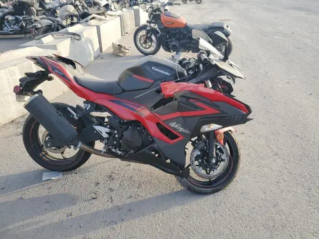 ML5EXGG11SDA63089
