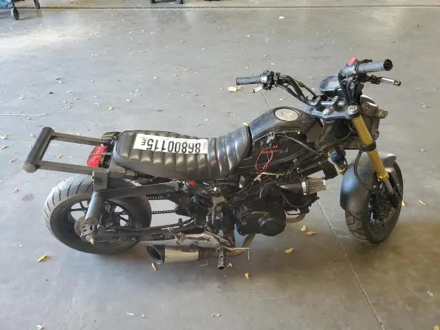 MLHJC6110F5103708