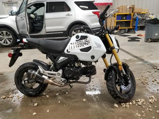 MLHJC9212R5204236