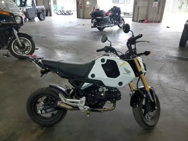 MLHJC921XR5202489