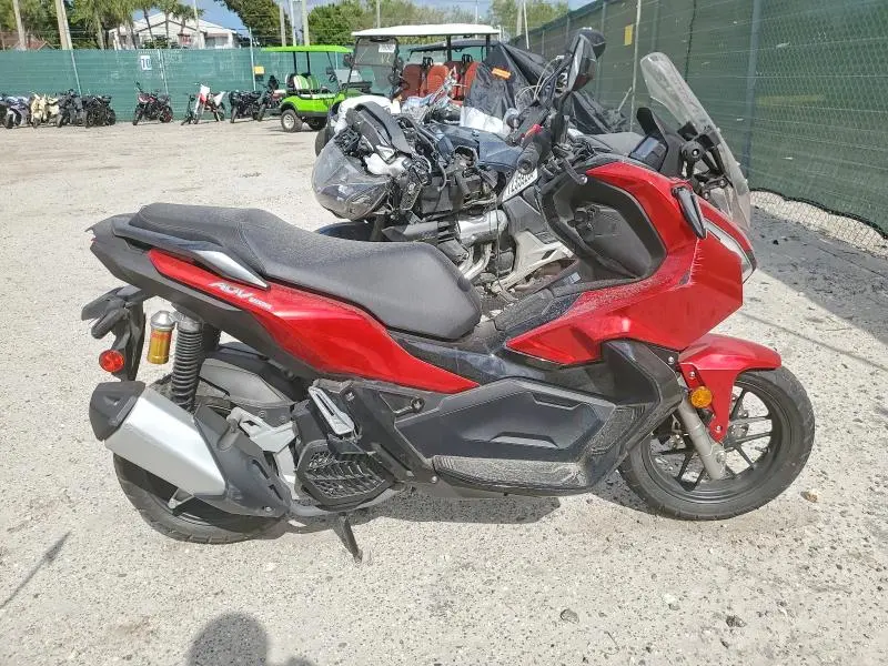 MLHKF3856N5100328
