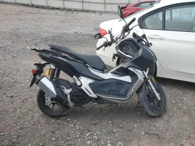 MLHKF3859M5001078