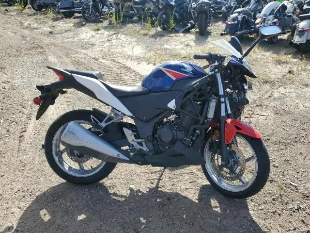 MLHMC410XC5200497