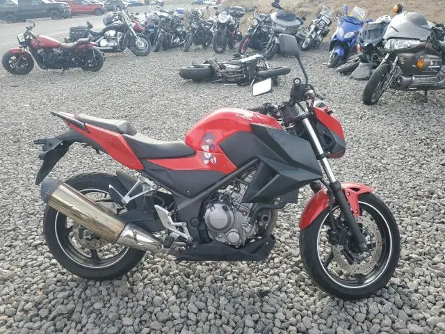 MLHNC5216F5101651