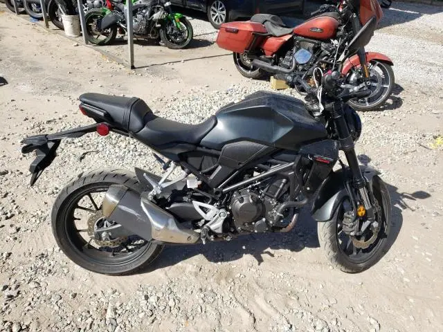 MLHNC5551R5400631