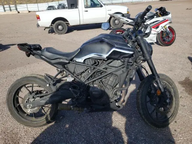 MLHNC5558R5401520