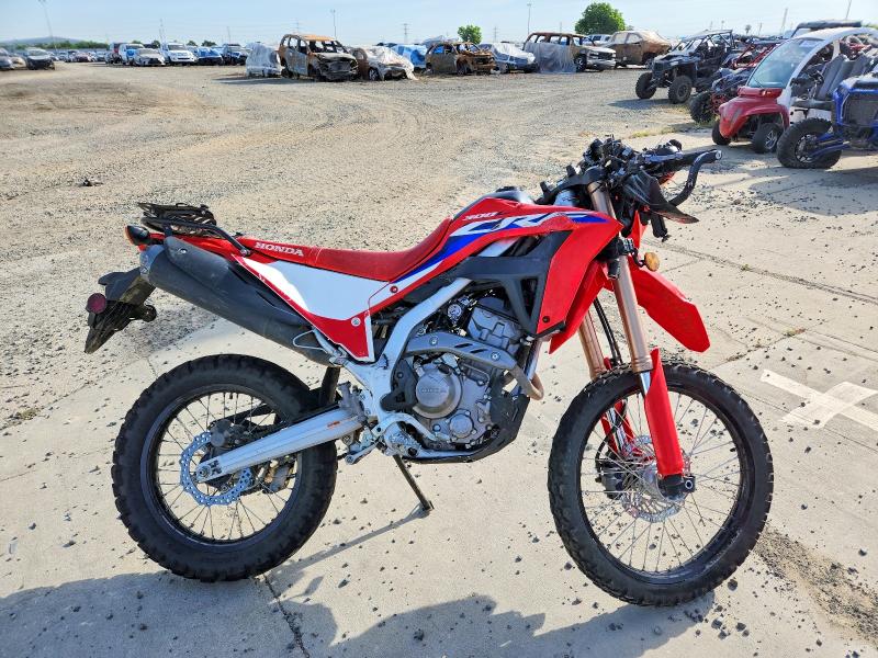 MLHND1651R5300887