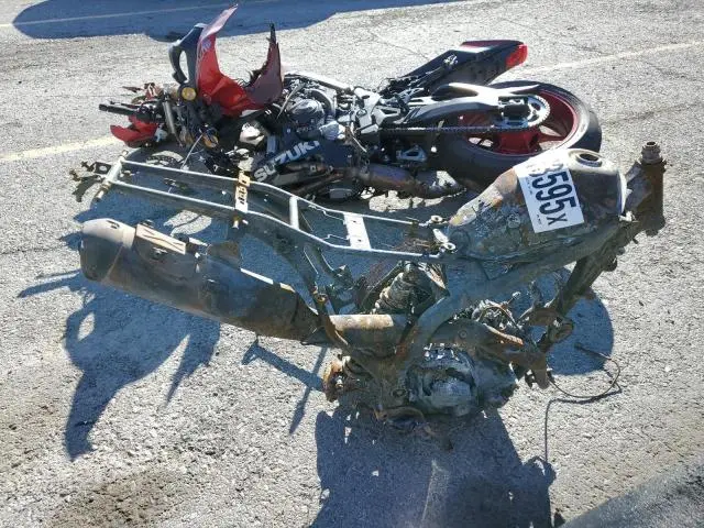 MLHND1658R5300319