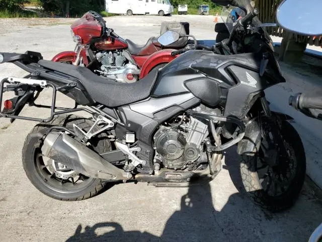 MLHPC646XL5100098
