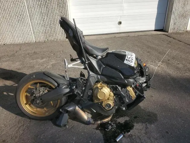 MLHRH0157M5200213