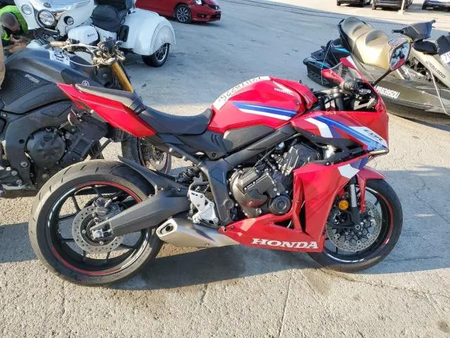 MLHRH1552R5001254