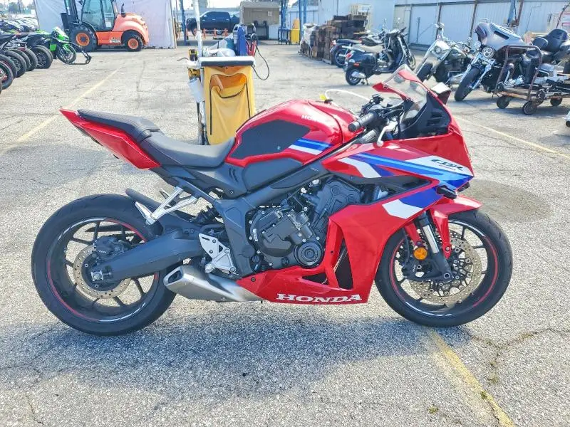 MLHRH1553R5000579