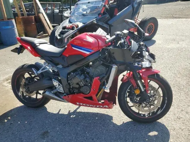 MLHRH1556R5000561