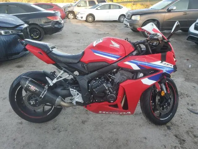 MLHRH155XR5001518